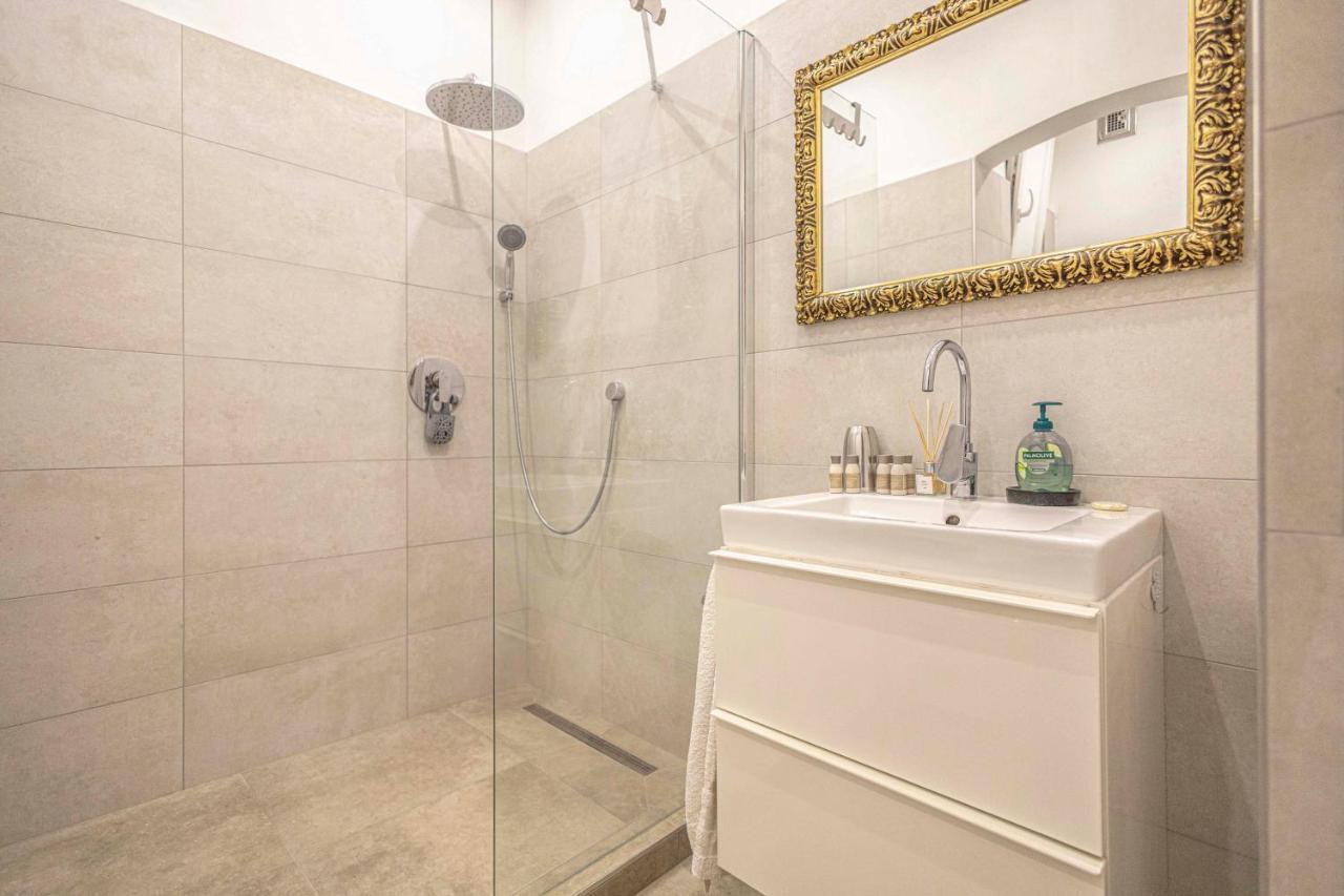 Casa Iaia Apartment Будапеща Екстериор снимка